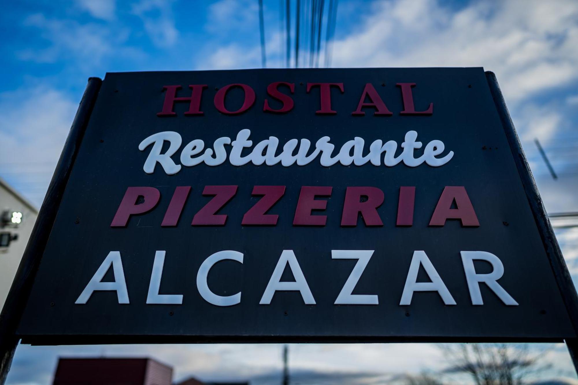 Hostal Alcazar Puerto Natales Eksteriør billede