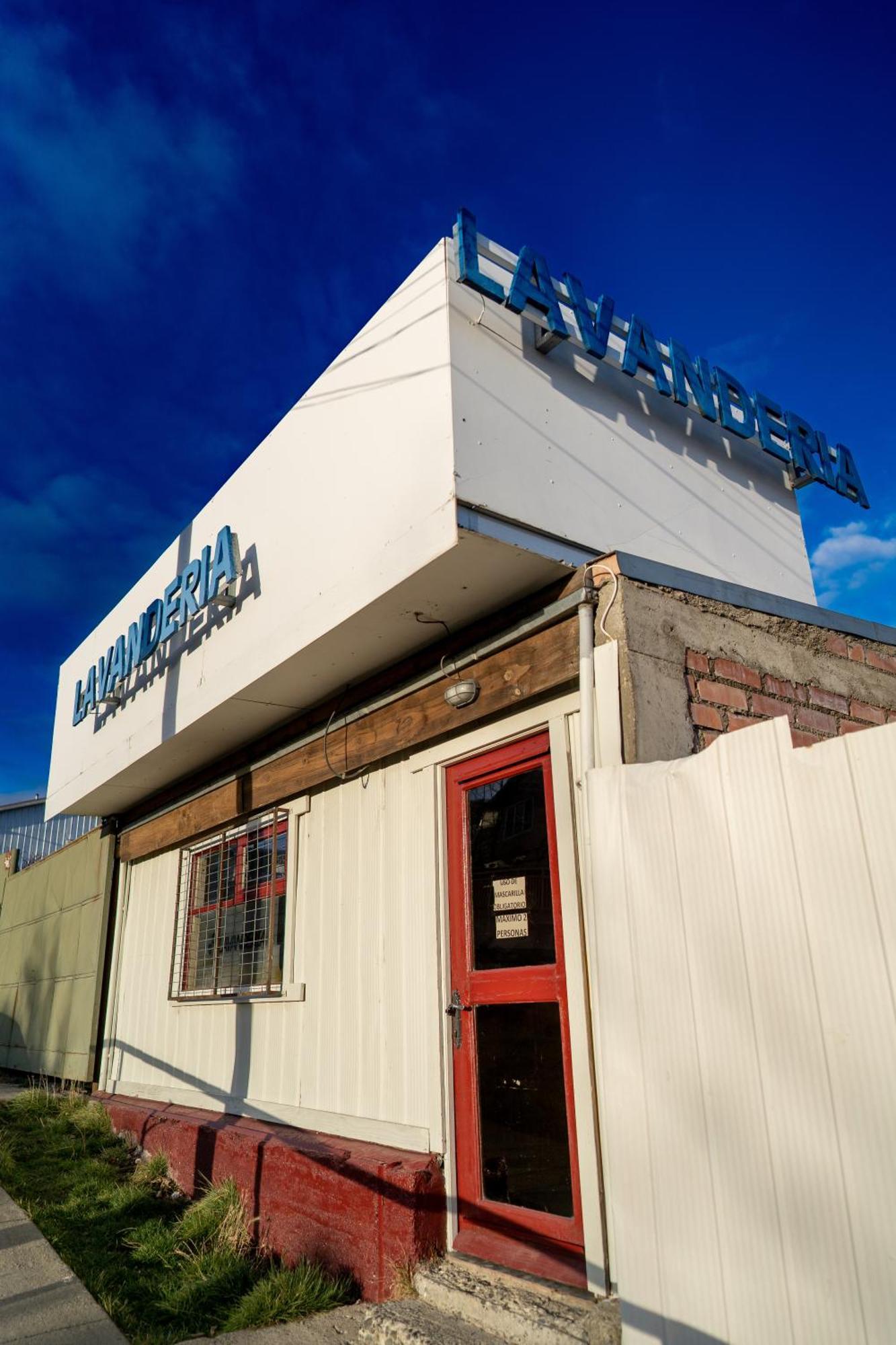 Hostal Alcazar Puerto Natales Eksteriør billede