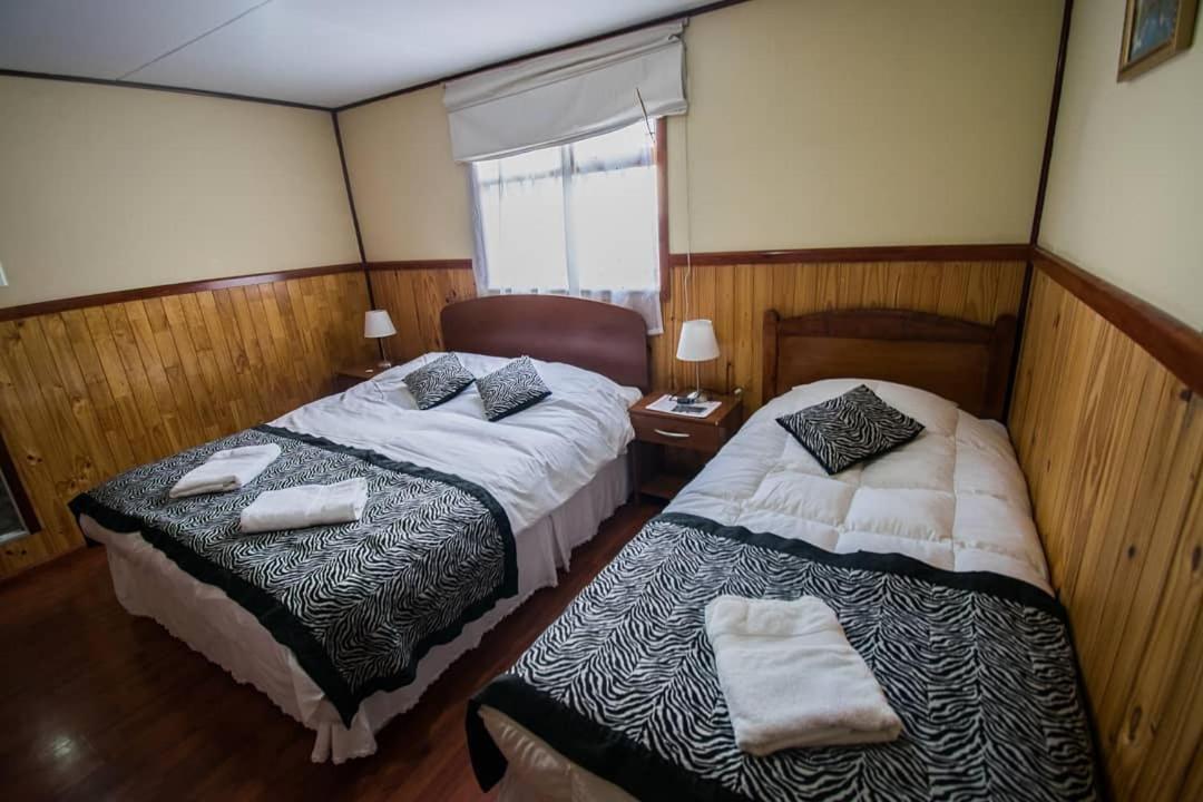 Hostal Alcazar Puerto Natales Eksteriør billede