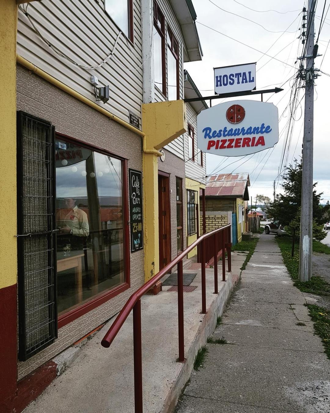 Hostal Alcazar Puerto Natales Eksteriør billede