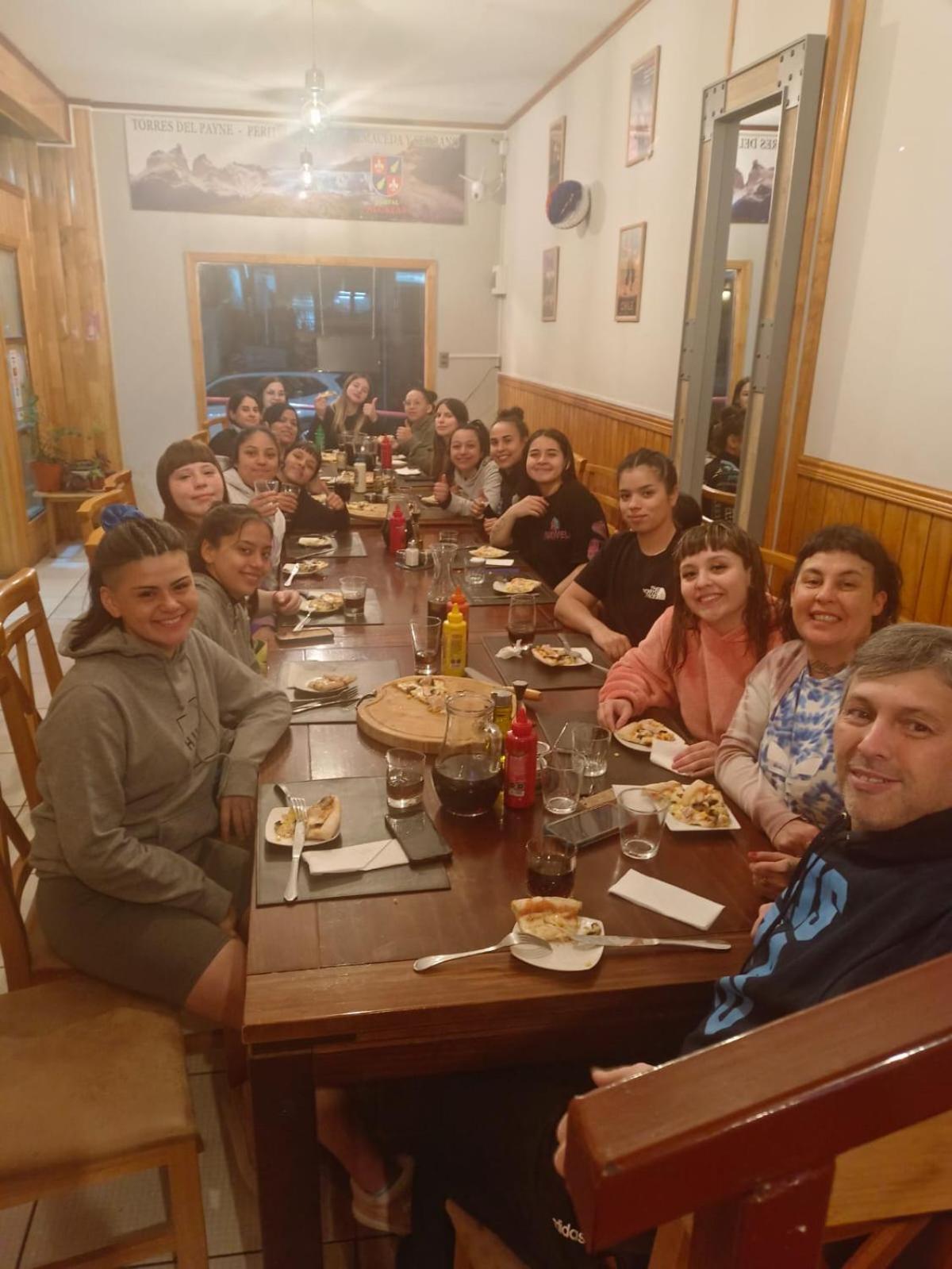 Hostal Alcazar Puerto Natales Eksteriør billede