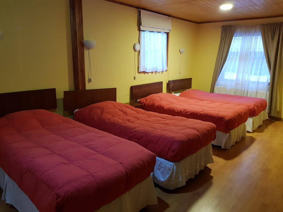 Hostal Alcazar Puerto Natales Eksteriør billede