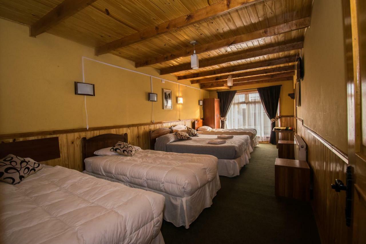 Hostal Alcazar Puerto Natales Eksteriør billede