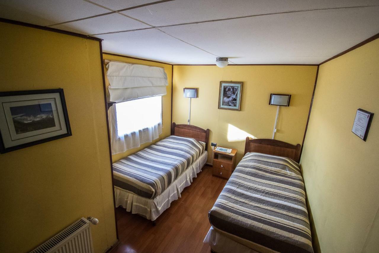 Hostal Alcazar Puerto Natales Eksteriør billede